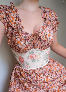 Back lacing waist corset